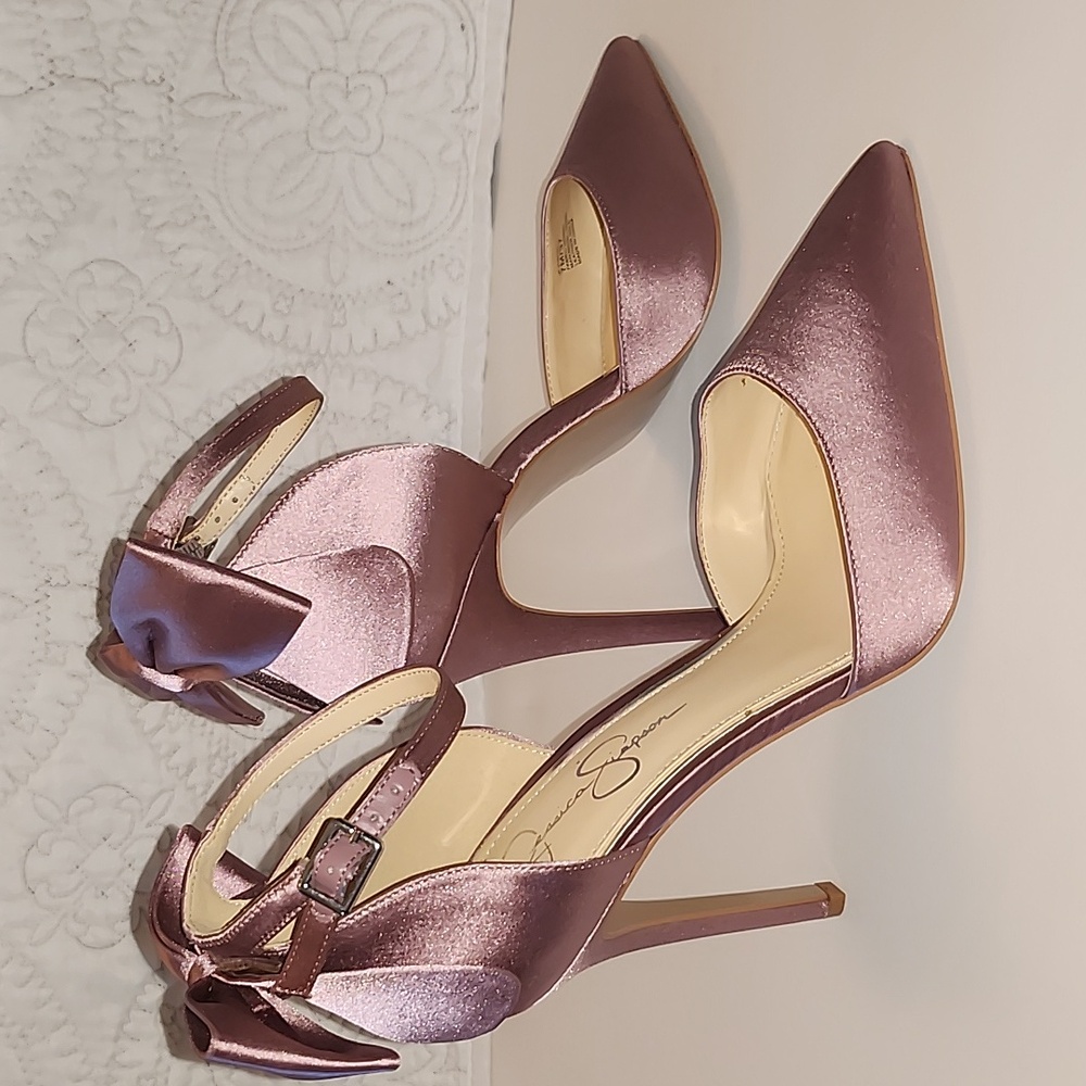 NWOT Jessica Simpson Pink Satin High Heels